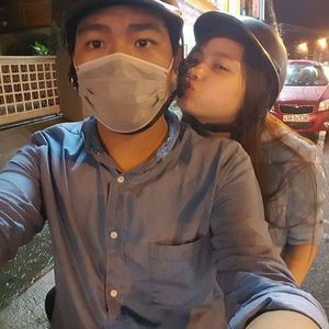 Meet your Posher, Hy